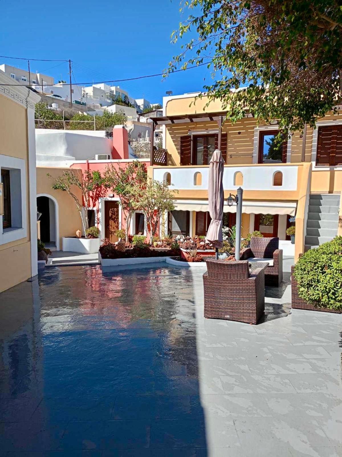 Guest house Pansion Zaharoula 2*