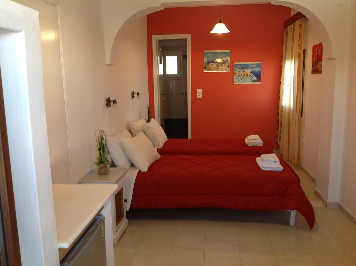 Pansion Zaharoula 2* Fira (Santorini)
